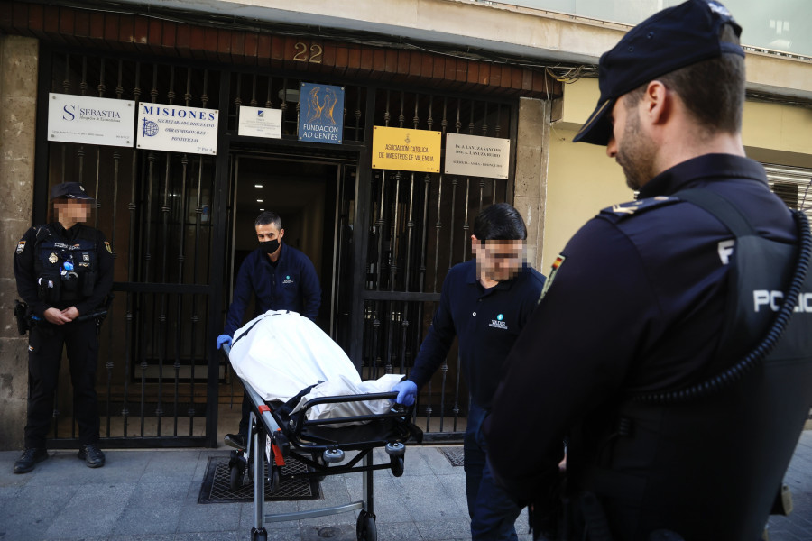 El detenido por el asesinato del canónigo de Valencia mantuvo relaciones sexuales con él
