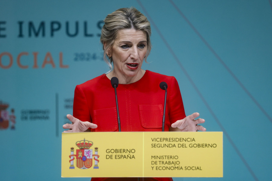Yolanda Díaz evita aclarar si ofreció una embajada a Irene Montero, como dijo Belarra