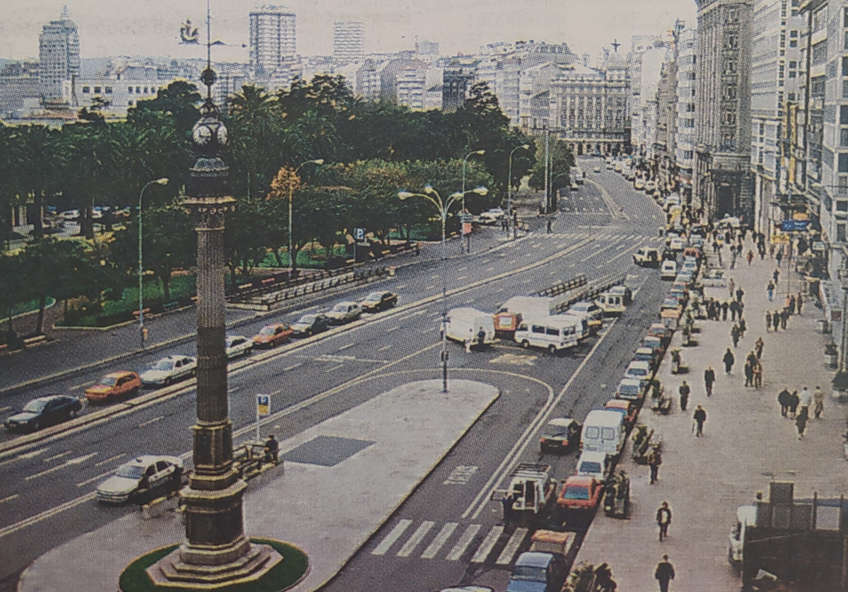Obelisco 1999
