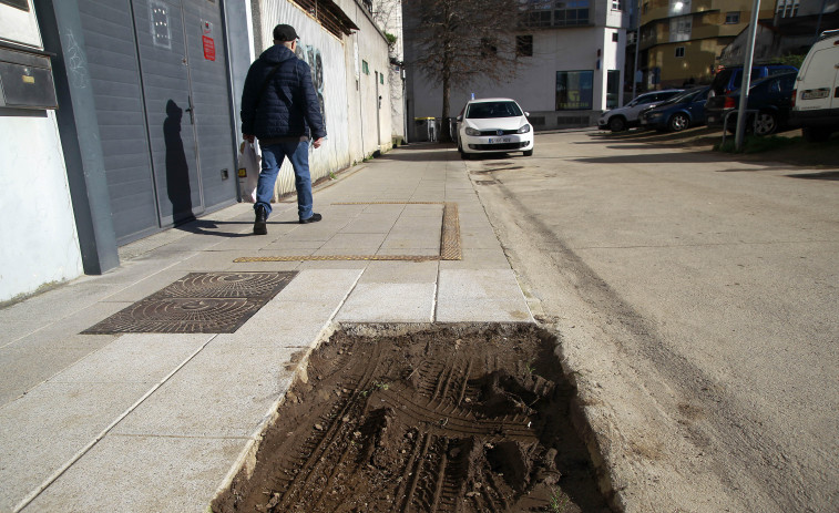 Un camino lleno de trampas en la avenida de la Concordia de A Coruña