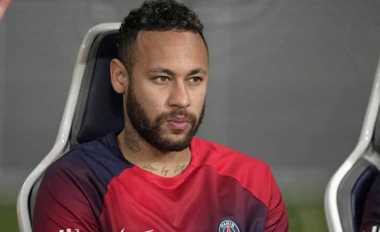 Una mujer pide ante la Justicia reconocer la paternidad de Neymar de su hija de 10 años