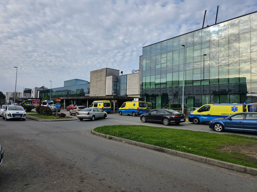El desacuerdo entre Ayuntamiento y Xunta mantiene el parking del CHUS en la casilla de salida
