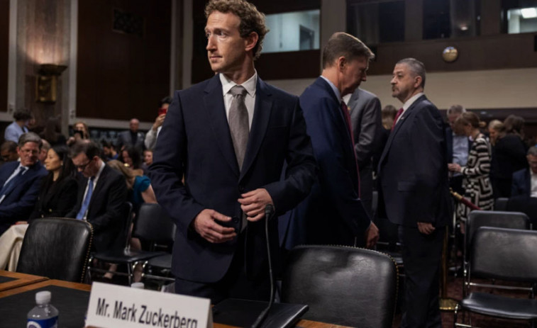 Zuckerberg pide perdón a los padres de víctimas de abuso infantil en redes sociales