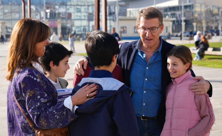 Feijóo pide en A Coruña el voto para que Rueda pueda alcanzar la mayoría absoluta