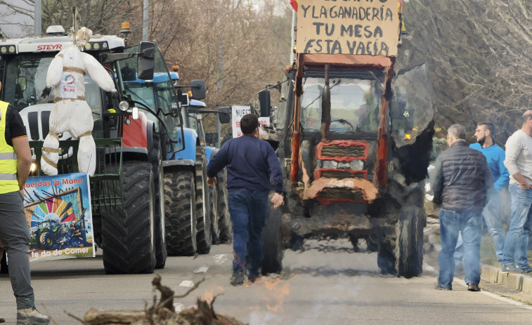 La Xunta muestra su “contundente” apoyo a agricultores y ganaderos