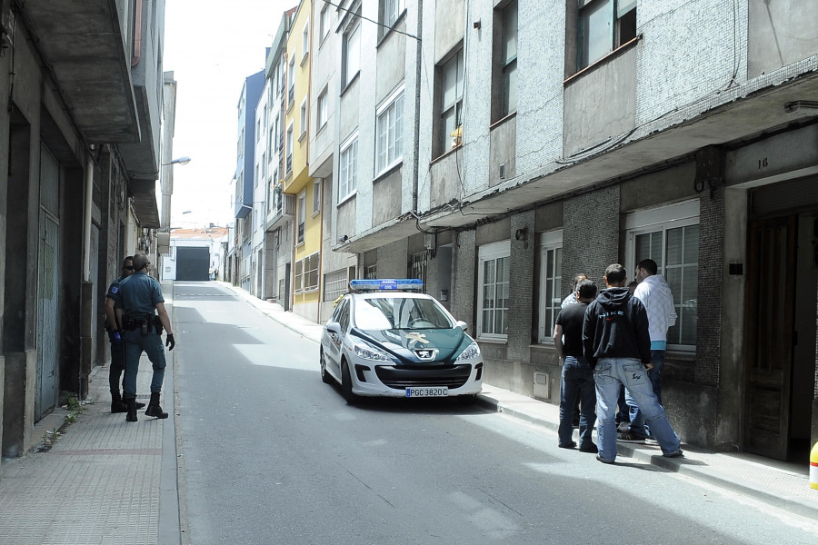 Una asociación vinculada a la Guardia Civil reclama 80 agentes para el cuartel de Arteixo