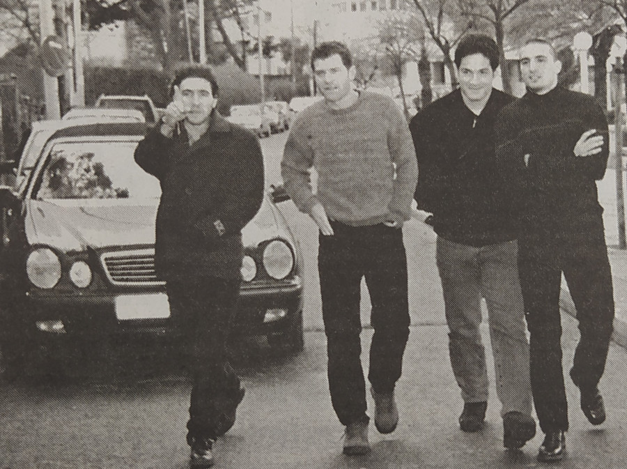 Hace 25 años | Comida de conjura de los jugadores del Depor en Oleiros y obras en A Pasaxe