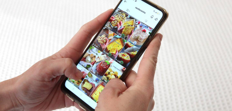 Casi la mitad de los jóvenes españoles recurren a las redes sociales para aprender a cocinar