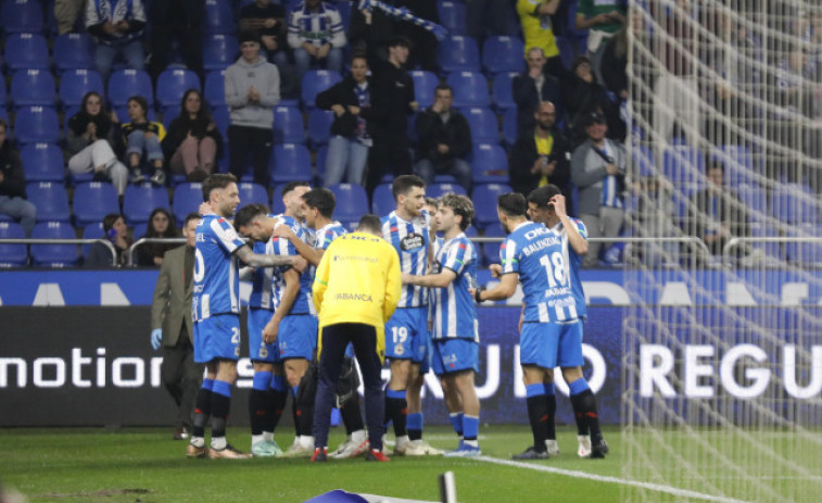 El Depor no quiere bajarse de la cresta de la ola en Las Gaunas