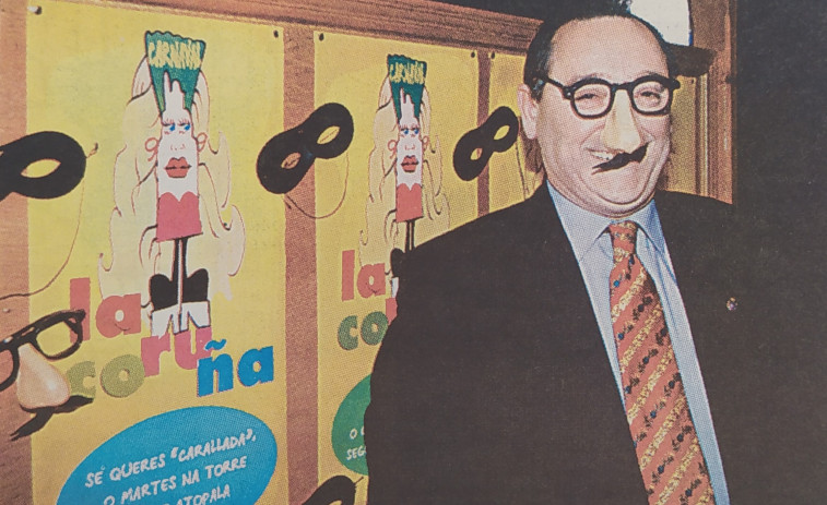 Hace 25 años | Pinochet y la viagra en el Carnaval de A Coruña y whisky ilegal