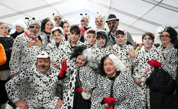 Culleredo disfruta de la fiesta infantil de Carnaval