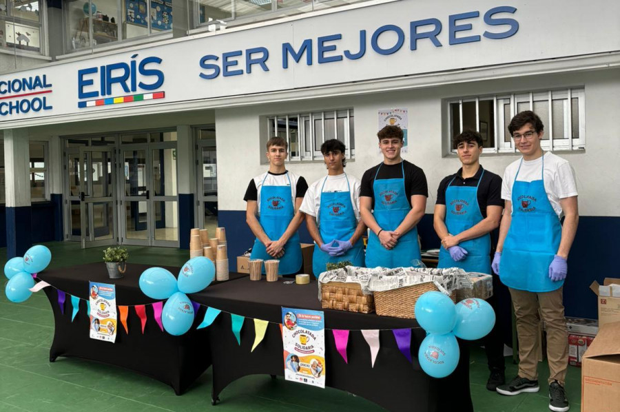 El Colegio Eirís se solidariza con una chocolatada por la investigación del cáncer infantil