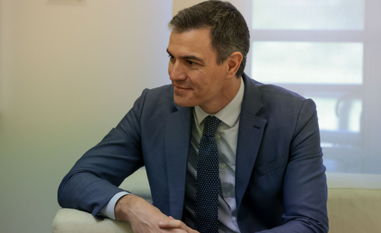 Sánchez alega falta de tiempo para las gallegas y Ferraz niega cambio de ciclo
