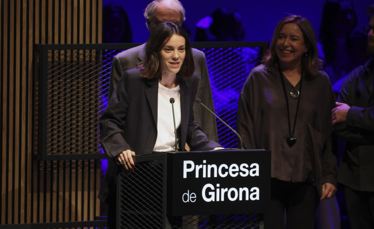 La intérprete Victoria Luengo recibe el Premio Princesa de Girona de Arte 2024