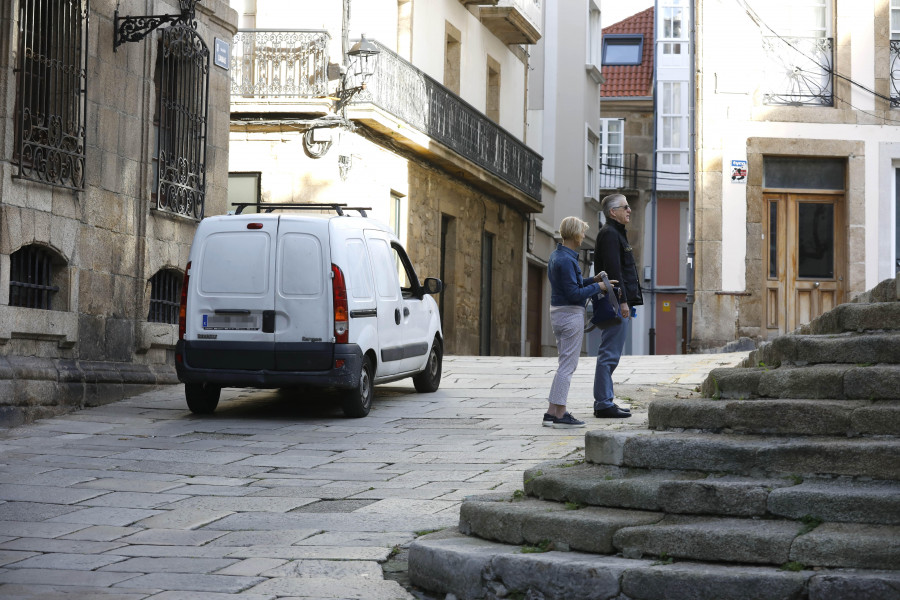 Carolina Barros luchará por una Ciudad Vieja de A Coruña peatonal y que cuide de sus mayores