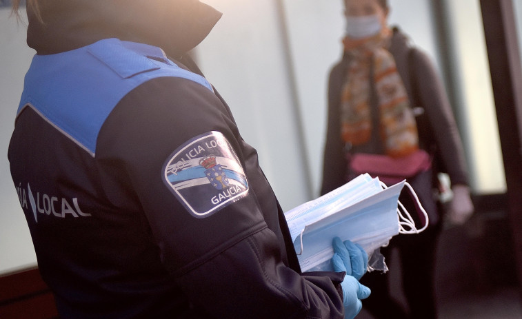 El PP reclama al Gobierno de A Coruña copias de todos los contratos de emergencia de la crisis sanitaria