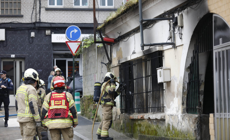 Un okupa incendia la casa donde vivía con su pareja en A Coruña