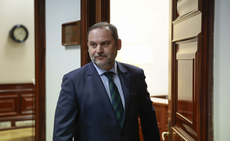 Ábalos pide al PSOE que investigue a Cerdán por la difusión de sus datos personales
