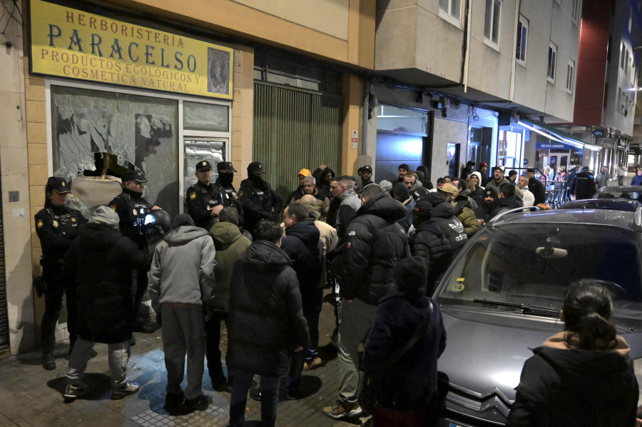 El PP critica que Inés Rey no dialogue con los vecinos pese a protestas como las de Monte Alto y O Ventorrillo