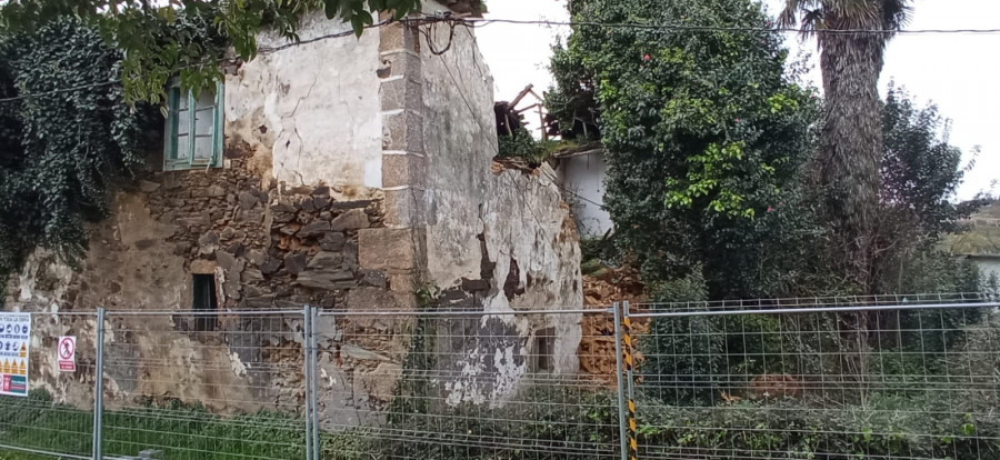 Bergondo urge a la Iglesia a vender al municipio la Rectoral de Guísamo