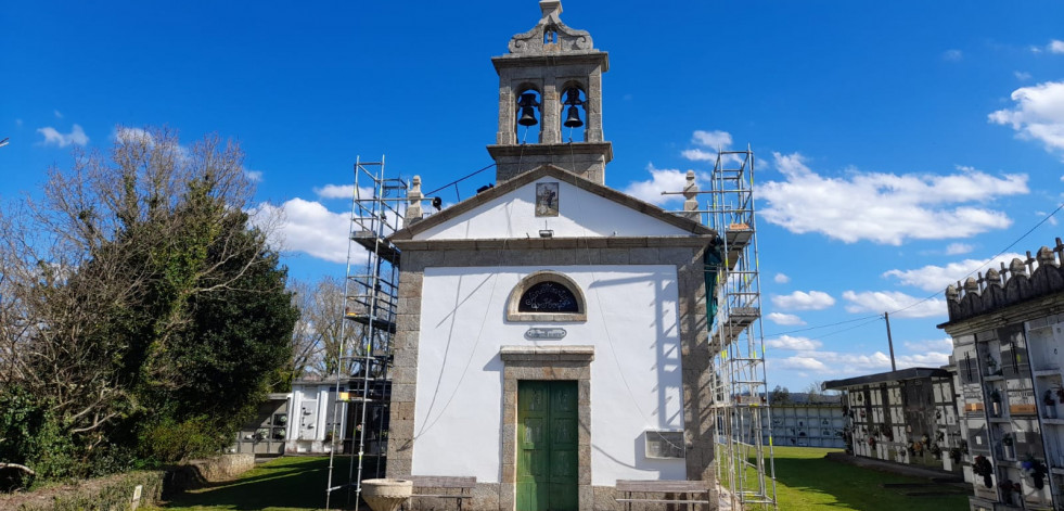 Reportaje | La iglesia de Orto se arma para resistir a la tormenta