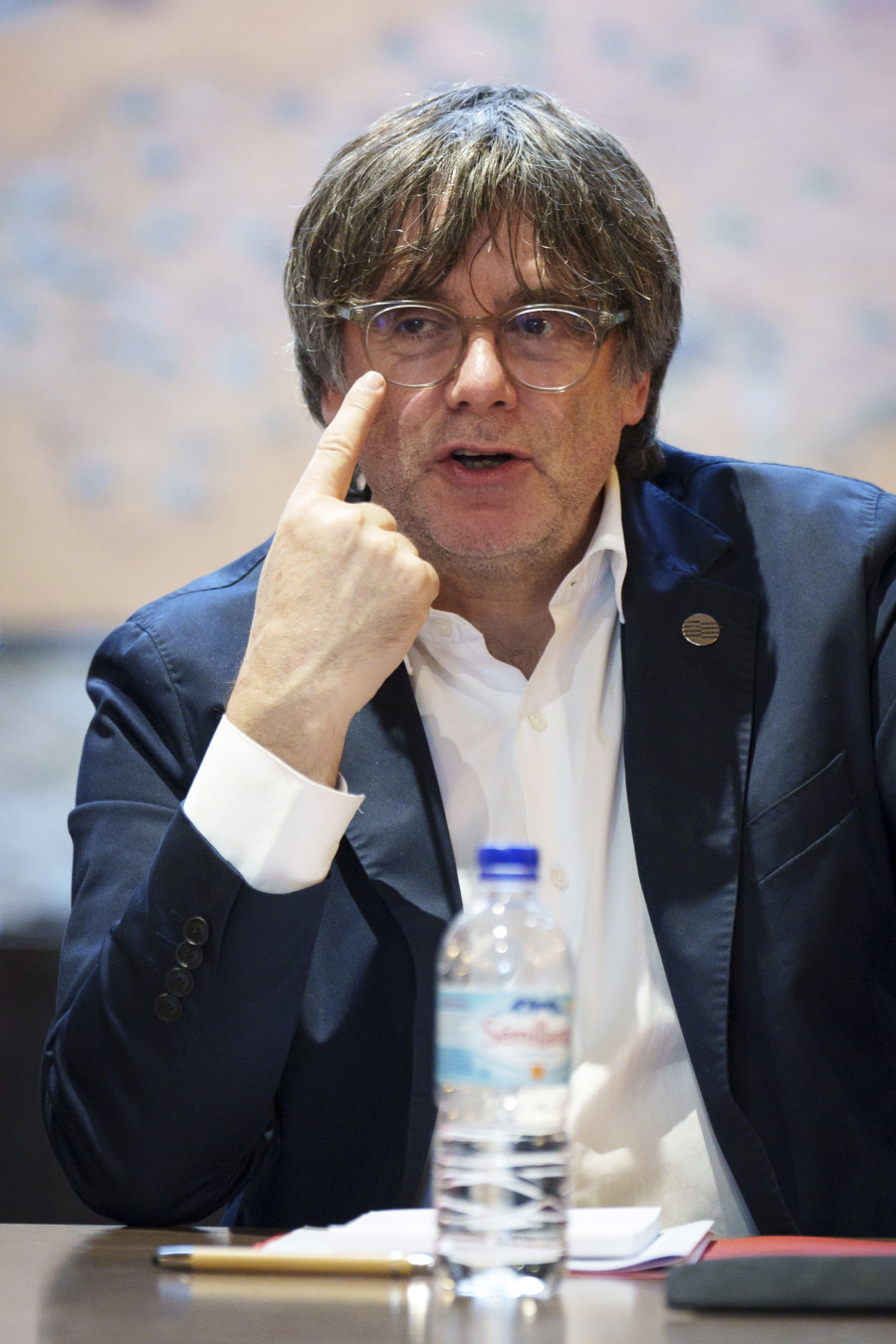 Puigdemont rechaza pactar con Illa y cree que ERC y Comuns apoyarán un tripartito