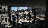 Morir por un saco de harina o una caja de leche: la otra guerra provocada en Gaza