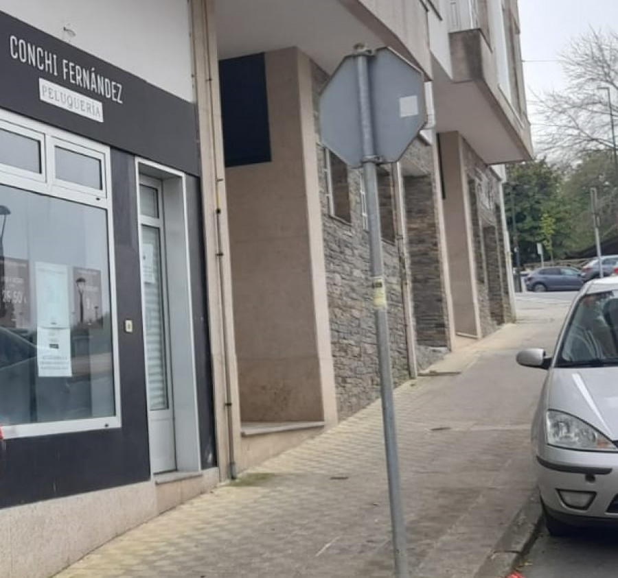 Oleiros modificará el PGOM para destinar a uso residencial algunos bajos comerciales