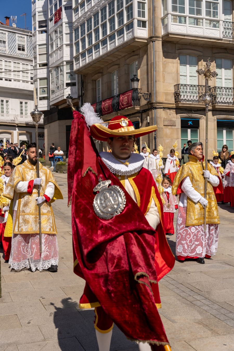 Betanzos inicia su Semana Santa con emoción y éxito de visitantes