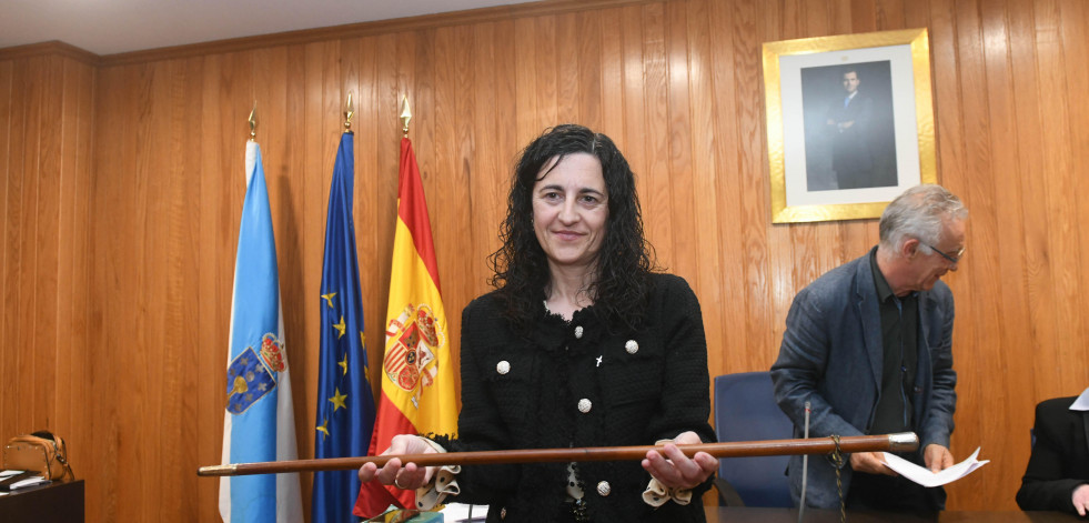 La nueva alcaldesa de Cambre no cederá la Concejalía de Contratación al PSOE