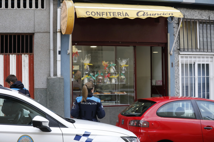 Roban en una confitería de A Coruña