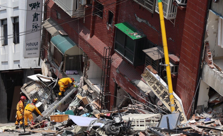 El mayor terremoto de Taiwán en los últimos 25 años deja al menos siete muertos y más de 700 heridos