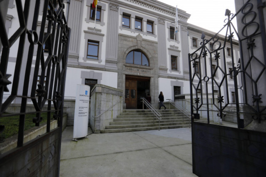 A juicio en A Coruña el acusado de abuso sexual sobre menor de 16 años y exhibicionismo