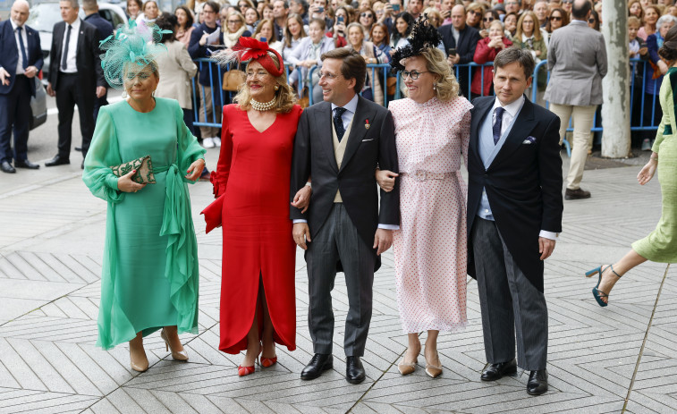 Almeida agradece el cariño de la gente por su enlace con Teresa Urquijo