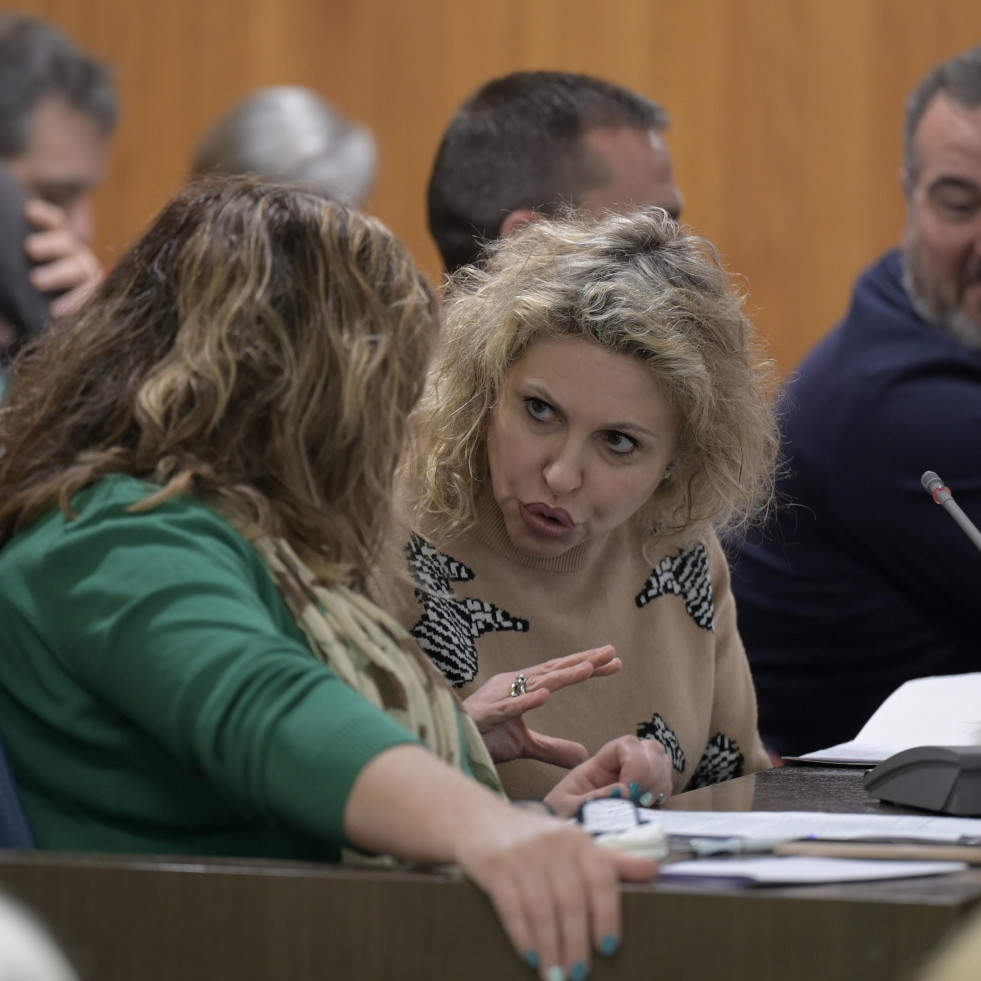 La alcaldesa de Cambre explica los motivos por los que suspende Galaicoi