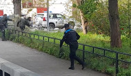 Vuelven los jabalíes a A Coruña: dos animales se pasean por la mañana por el colegio Alborada
