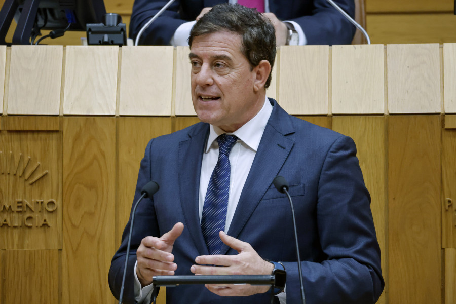 Besteiro ofrece cinco acuerdos a la Xunta