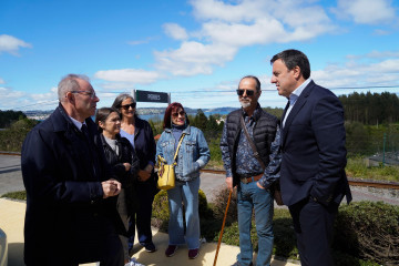 La Diputación terminará en junio las nuevas aceras de San Xoán de Vilanova, en Miño