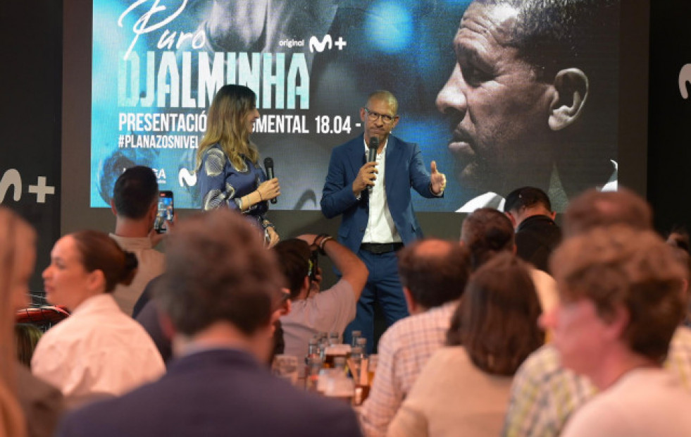 Homenaje a Djalminha en el Mega Museo de Estrella Galicia