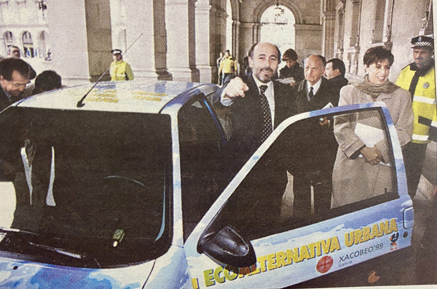 Hace 25 años | Monte Alto pide un centro para maltratadas en la cárcel y Fenosa presenta un coche con enchufe