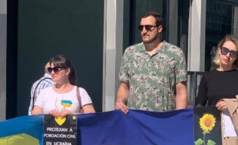 No decae la resistencia de AGA-Ucraína en la concentración número 112 en A Coruña