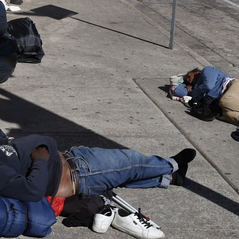 EEUU debate si es legal multar a personas sin hogar por dormir en la calle