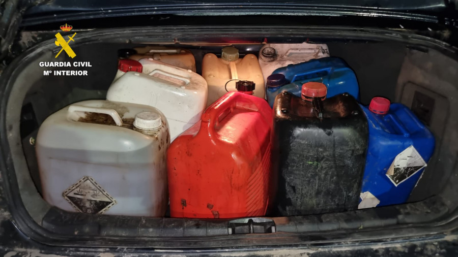 Arrestados en Culleredo por robar gasoil