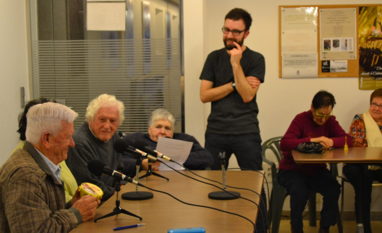 Betanzos revive su idilio de casi setenta años con la radiodifusión para descubrir ‘quién quiere ser’