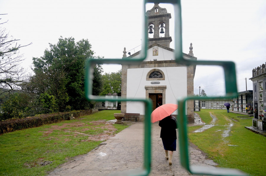 Reportaje | Orto pudo volver a entrar en su iglesia casi dos años después de la tormenta