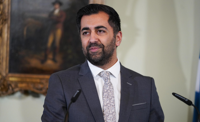 El independentista Humza Yousaf dimite como ministro principal de Escocia