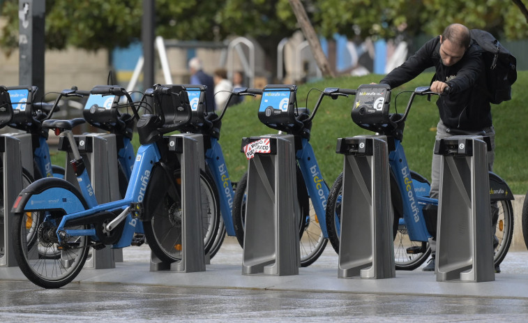 El 15% de los usos semanales de BiciCoruña elimina desplazamientos en coche