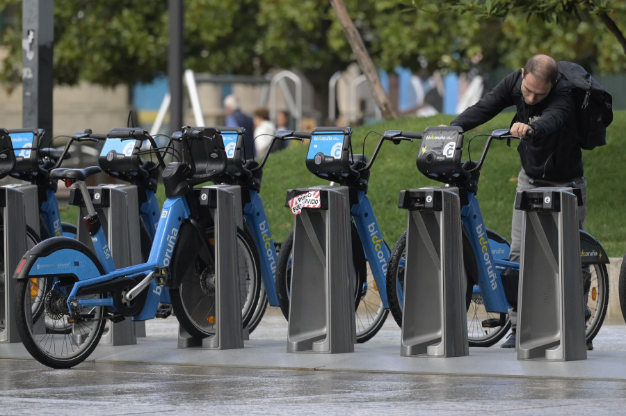 El 15% de los usos semanales de BiciCoruña elimina desplazamientos en coche