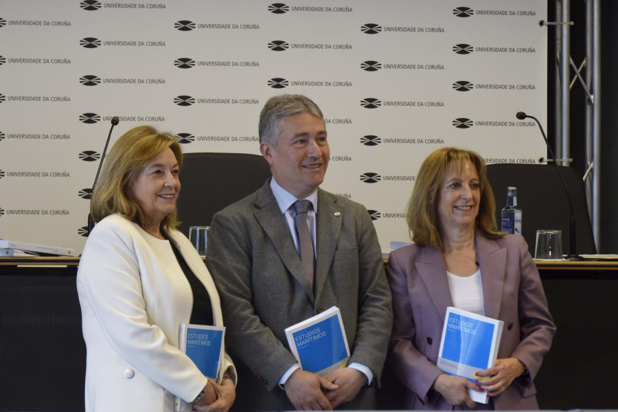 La Universidad de A Coruña presenta su III Anuario de Estudos Marítimos