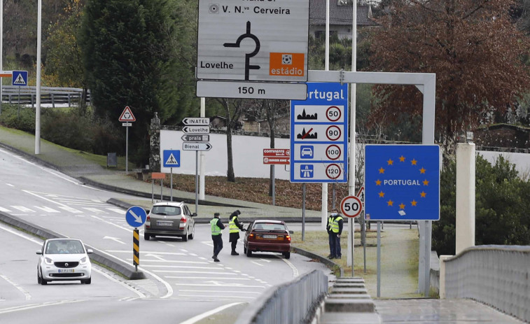 Portugal elimina los peajes de autovías, incluida la que une Oporto con Galicia